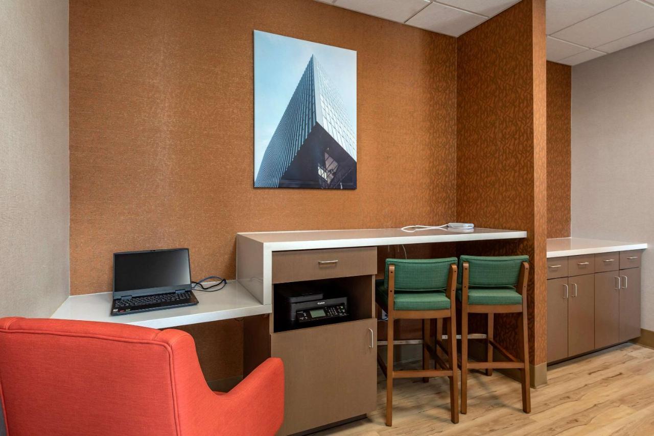 Hotel Mainstay East - Medical Center Area